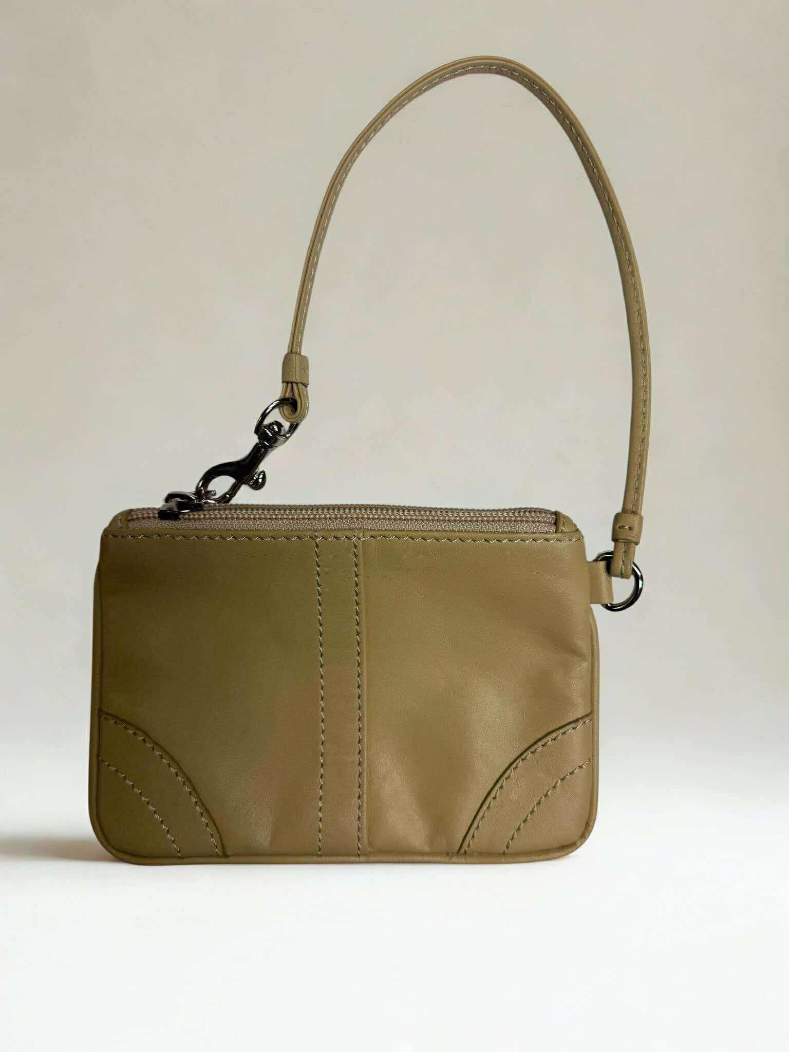 Olive Green Leather Wristlet Purse – Minimalist Compact Zip Clutch